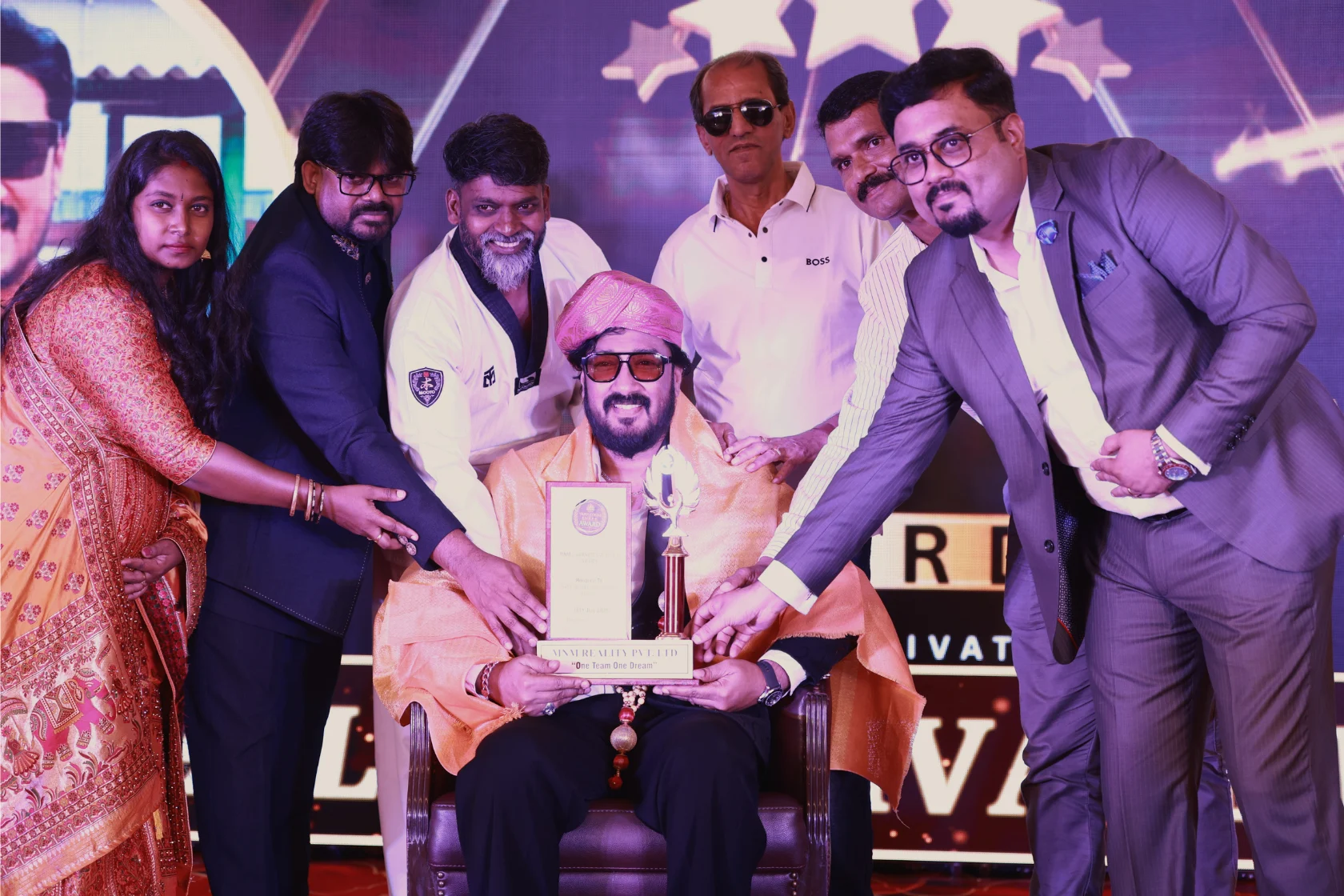Varnatejasshree Award presented to Actor & Dancer